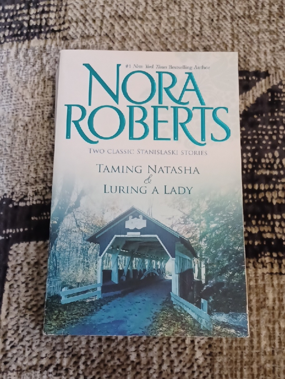 $4 Add-on Nora Roberts "Taming Natasha" & "Luring A Lady" - Paperback (2 In 1)